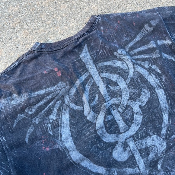 VINTAGE 00’S LAMB OF GOD GOTHIC THRASHED FADED T-SHIRT - Picture 13 of 16